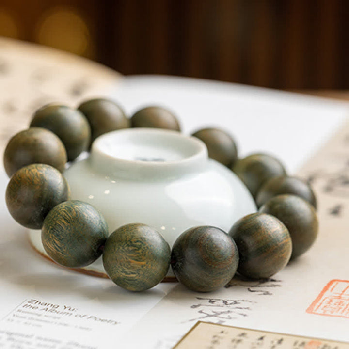 Bracelet Tibétain apaisant en bois de santal vert