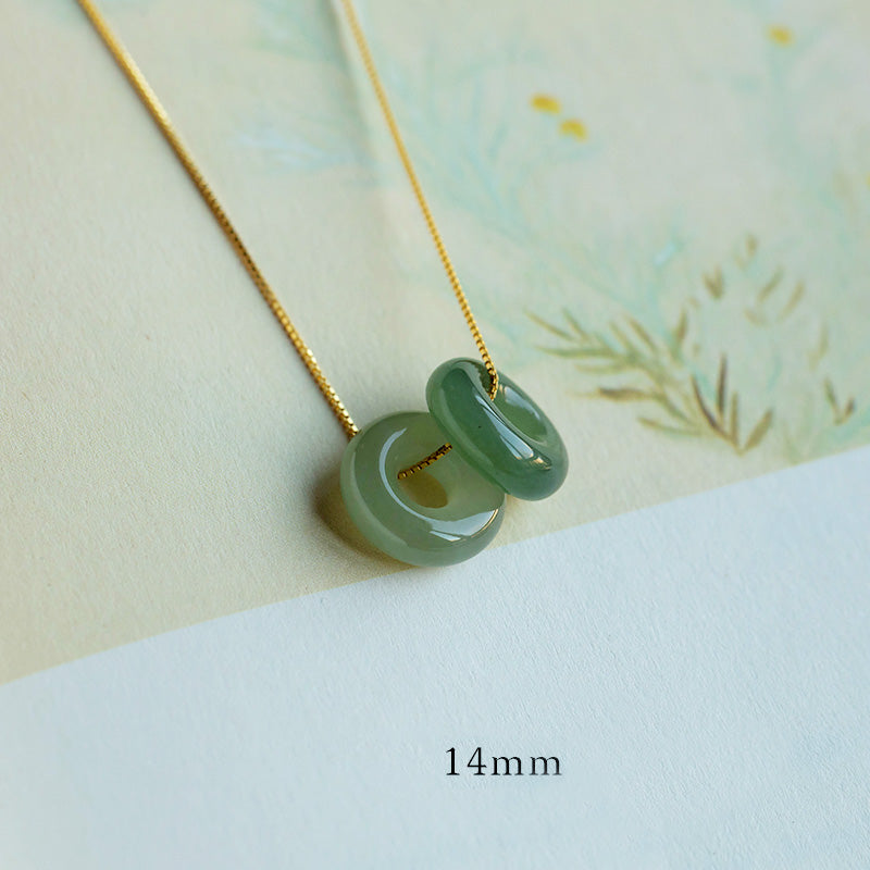 Collier pendentif en jade rond naturel Buddha Stones et boucle de paix, porte-bonheur et abondance