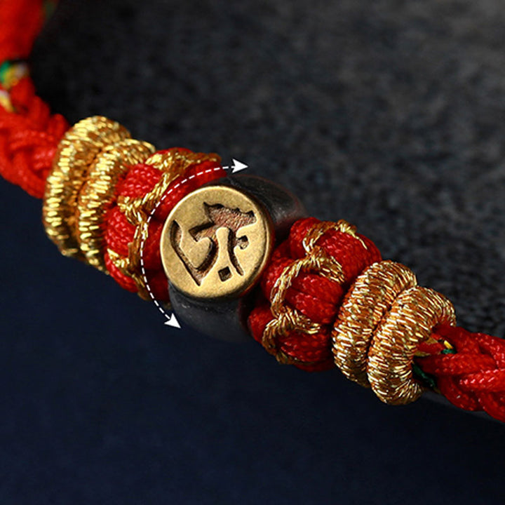 Bracelet en corde tressée en argent avec Buddha Stones et signe du zodiaque chinois