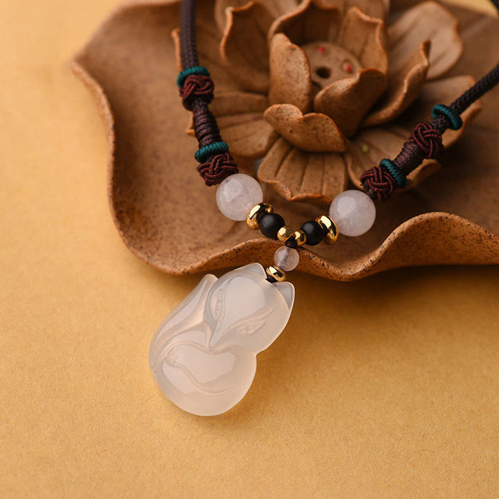 Collier avec pendentif en perles de cristal rose calcédoine et renard Buddha Stones Harmony String - image 1