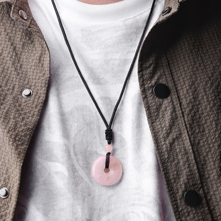 Collier avec pendentif porte-bonheur en Buddha Stones précieuses en cristal de guérison