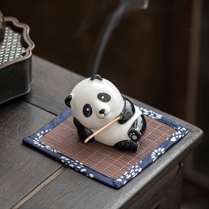 Brûleur d'encens en céramique avec joli chat panda et bénédiction
