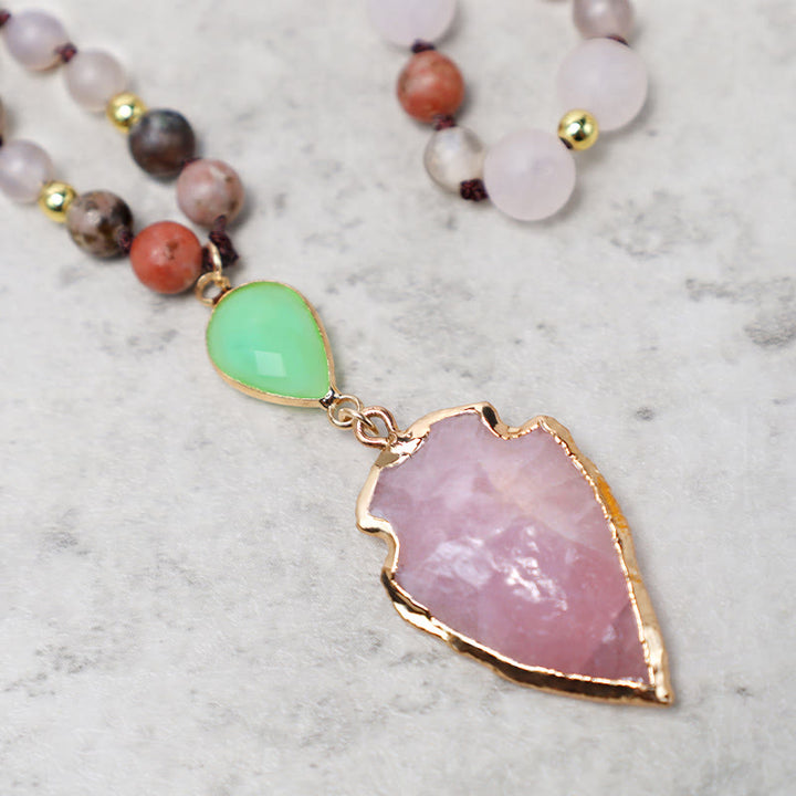 Collier pendentif en forme de pointe de flèche en cristal de quartz rose naturel