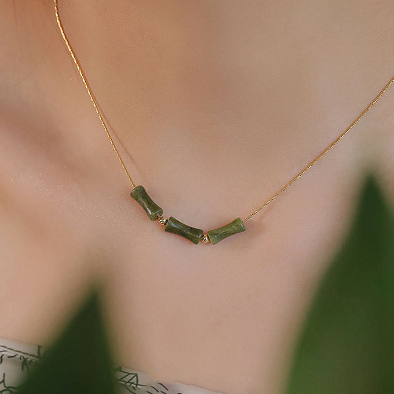 Collier pendentif en jade et feuille de bambou Buddha Stones
