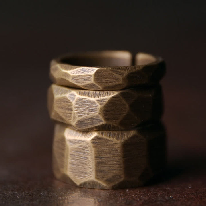 Bague de richesse en cuivre au design simple et tibétain avec Buddha Stones - image 1