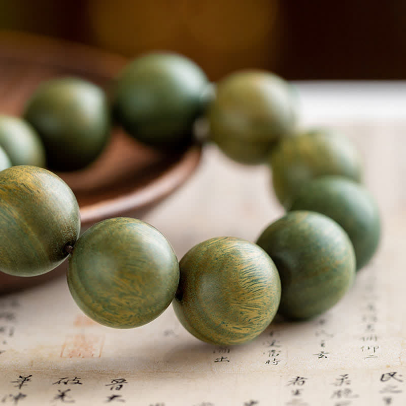 Bracelet Tibétain apaisant en bois de santal vert
