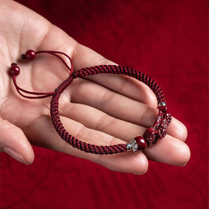 Bracelet tressé PiXiu Cinabre Fait Main par Buddha Stones