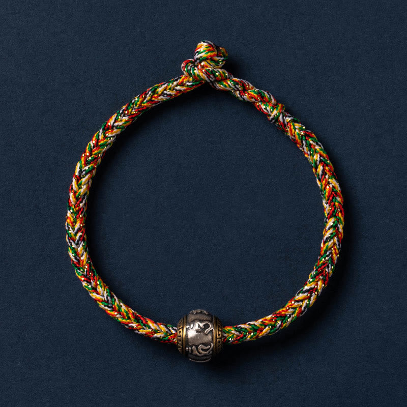 Bracelet tressé en argent sterling 925 fait à la main avec Buddha Stones Om Mani Padme Hum et nœud King Kong