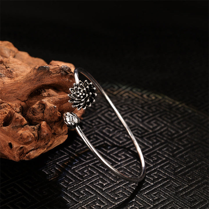 Bracelet d'illumination en cuivre blanc Buddha Stones et lotus rétro
