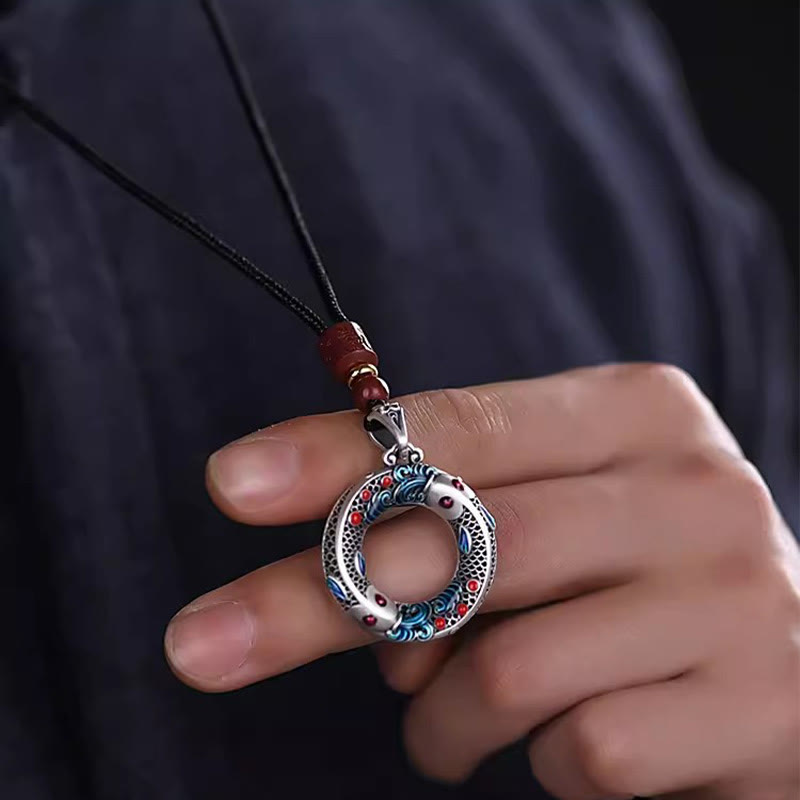 Collier pendentif en cuivre avec boucle de paix et poisson Koi en Buddha Stones