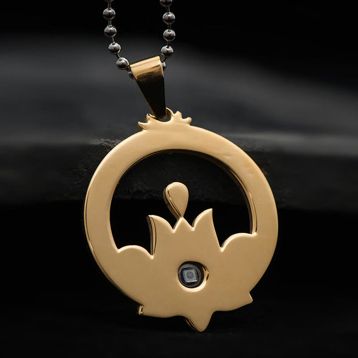 Collier pendentif mantra Shurangama avec projection d'illumination en acier titane et pierres de Buddha Stones Lotus