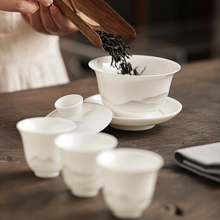 Buddha Stones Peinture à l'encre vintage Montagne Porcelaine blanche Céramique Gaiwan Sancai Tasse à thé Kung Fu Tasse à thé et soucoupe avec couvercle Ustensile à thé Théière