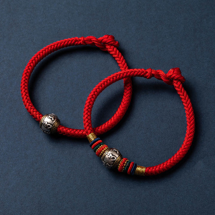 Bracelet tressé en argent sterling 925 fait à la main avec Buddha Stones Om Mani Padme Hum et nœud King Kong