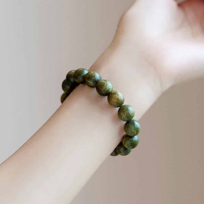 Bracelet Tibétain apaisant en bois de santal vert