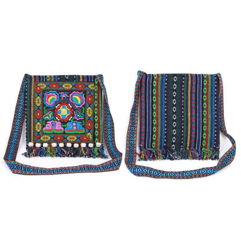 Sac à bandoulière en toile de camélia brodé à la main tibétain