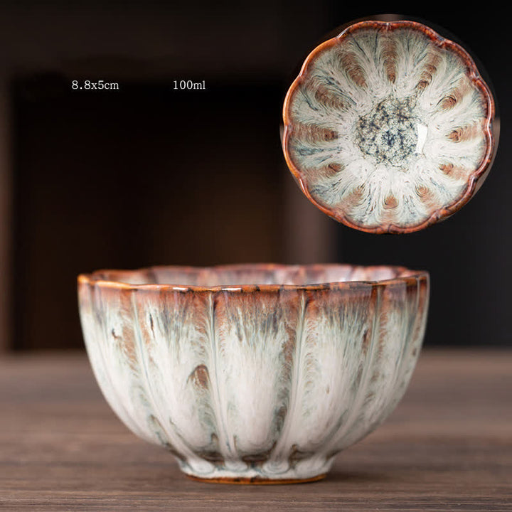 Tasse à thé en céramique à motif de fleurs de pêcher avec Buddha Stones