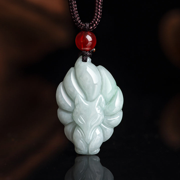 Collier pendentif en jade naturel à neuf queues de Buddha Stones avec pierre porte-bonheur et prospérité