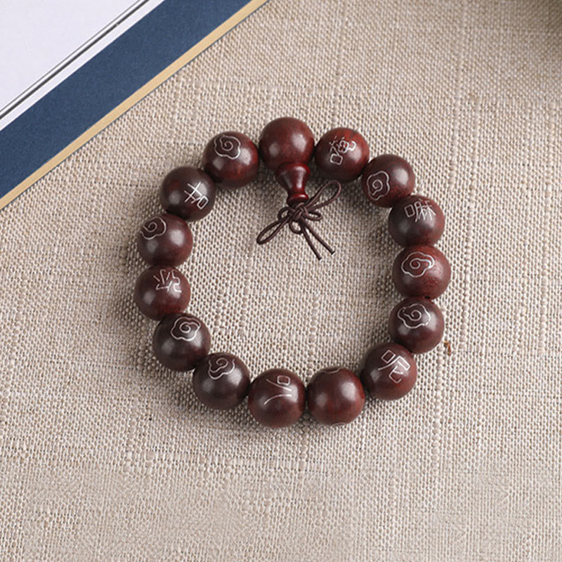 Bracelet de protection en argent sterling 925 avec petites feuilles incrustées de Buddha Stones en bois de santal rouge Om Mani Padme Hum et nuages de bon augure