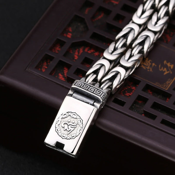 Bracelet de pureté et de paix gravé Buddha Stones Om Mani Padme Hum