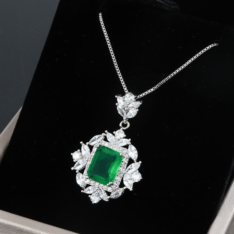 Buddha Stones Cristal d'émeraude Corindon rouge Confiance Courage Bague Boucles d'oreilles Collier Pendentif