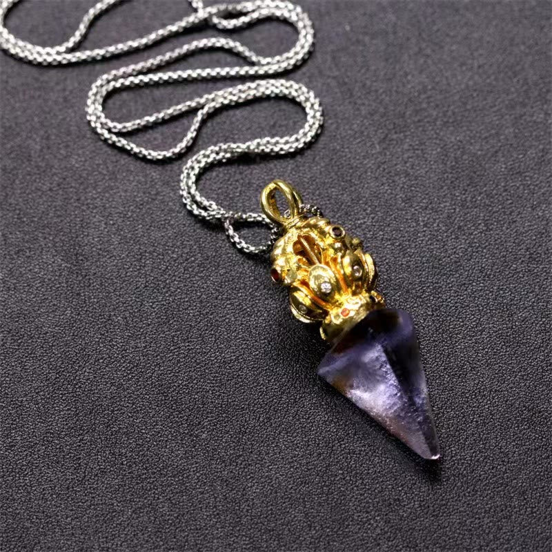 Collier pendentif en cristal de force Lotus Liuli à 4 griffes avec Buddha Stones tibétaines Dorje Vajra