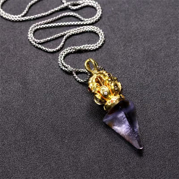 Collier pendentif en cristal de force Lotus Liuli à 4 griffes avec Buddha Stones tibétaines Dorje Vajra