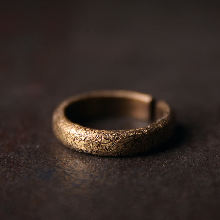 Bague de couple porte-bonheur en cuivre au design texturé vintage tibétain