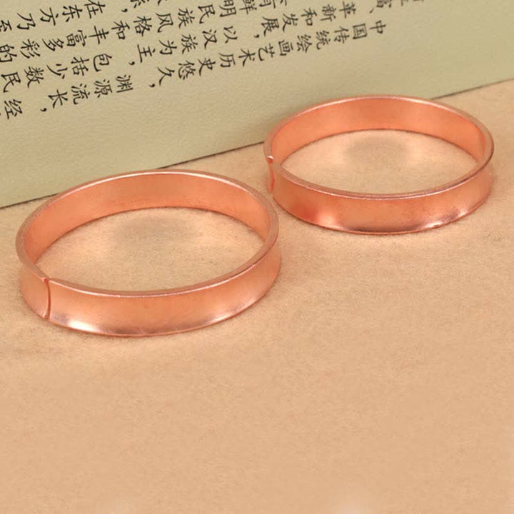 Bracelet manchette porte-bonheur en cuivre