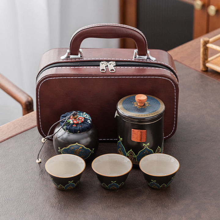 Théière chinoise Gongfu en céramique avec Buddha Stones