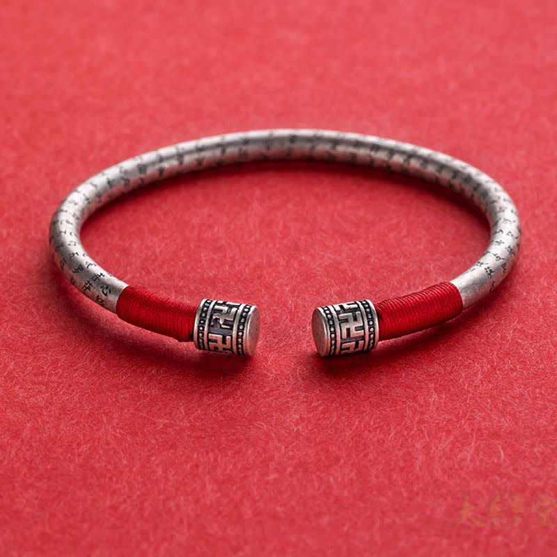 Bracelet en corde rouge porte-bonheur Buddha Stones tibétaines Om Mani Padme Hum