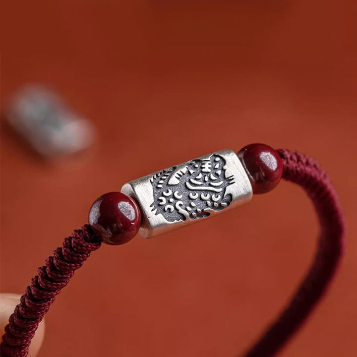 Bracelet en argent Buddha Stones 925 avec 12 signes du zodiaque chinois et cinabre