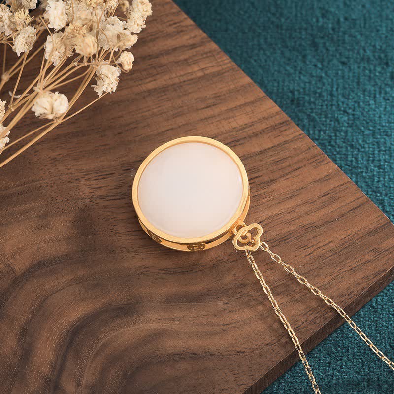Collier pendentif en jade blanc avec poisson koï et lotus béni - image 4