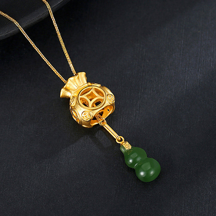 Collier pendentif en jade Buddha Stones et sac d'argent Feng Shui de bon augure