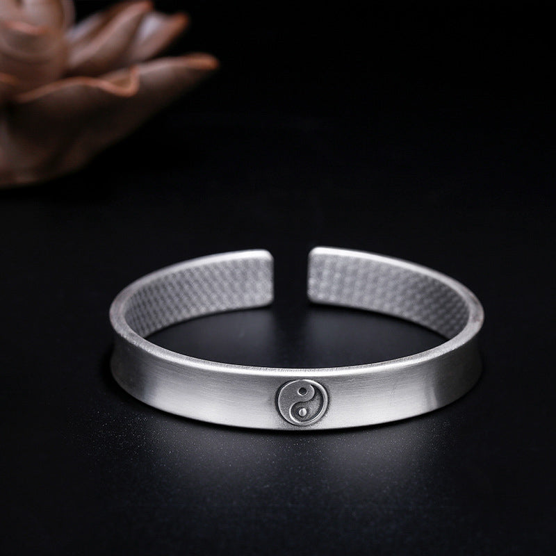 Bracelet d'équilibre et d'harmonie en argent sterling 999 Buddha Stones et nuages auspicieux Yin Yang