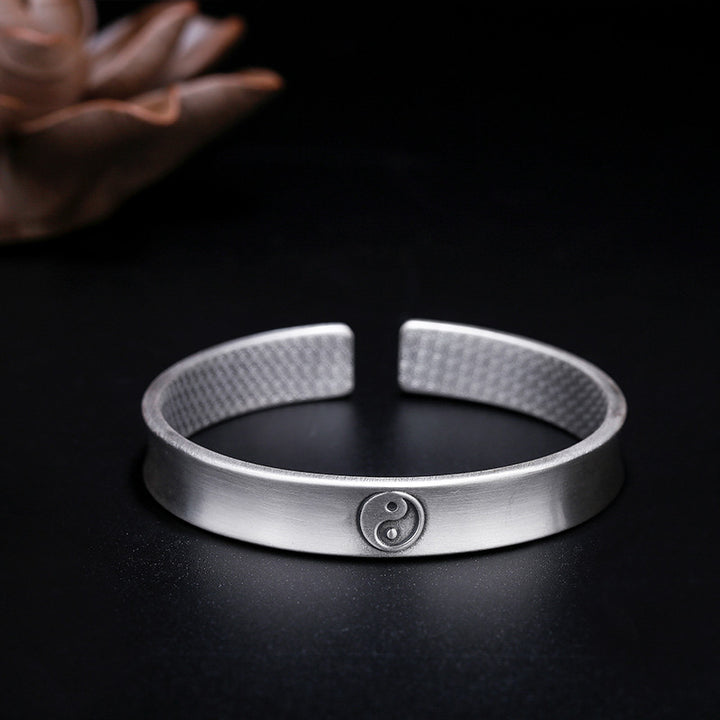 Bracelet d'équilibre et d'harmonie en argent sterling 999 Buddha Stones et nuages auspicieux Yin Yang
