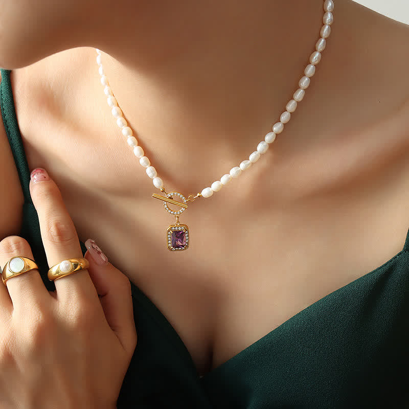 Collier pendentif en perles de zircon et breloque de richesse