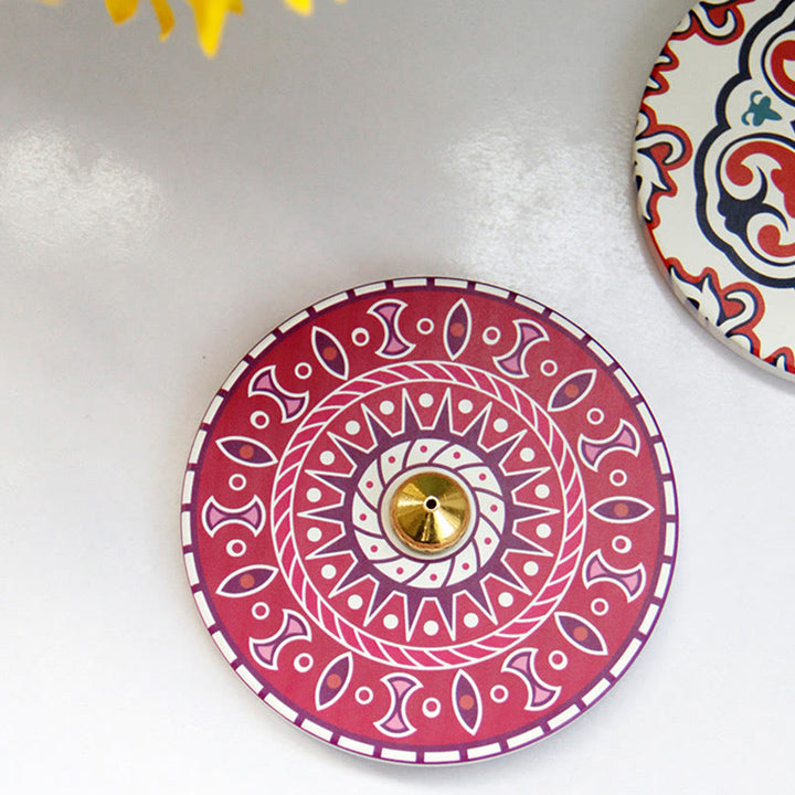 Brûleur d'encens en céramique avec bâton de bénédiction et Buddha Stones à motifs colorés