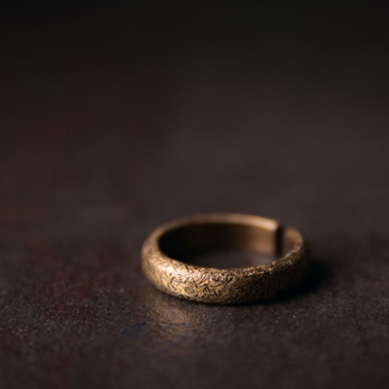 Bague de couple porte-bonheur en cuivre au design texturé vintage tibétain