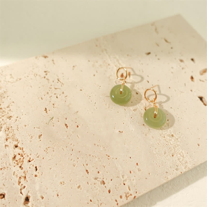 Boucles d'oreilles pendantes en jade avec Buddha Stones rondes et boucle de paix