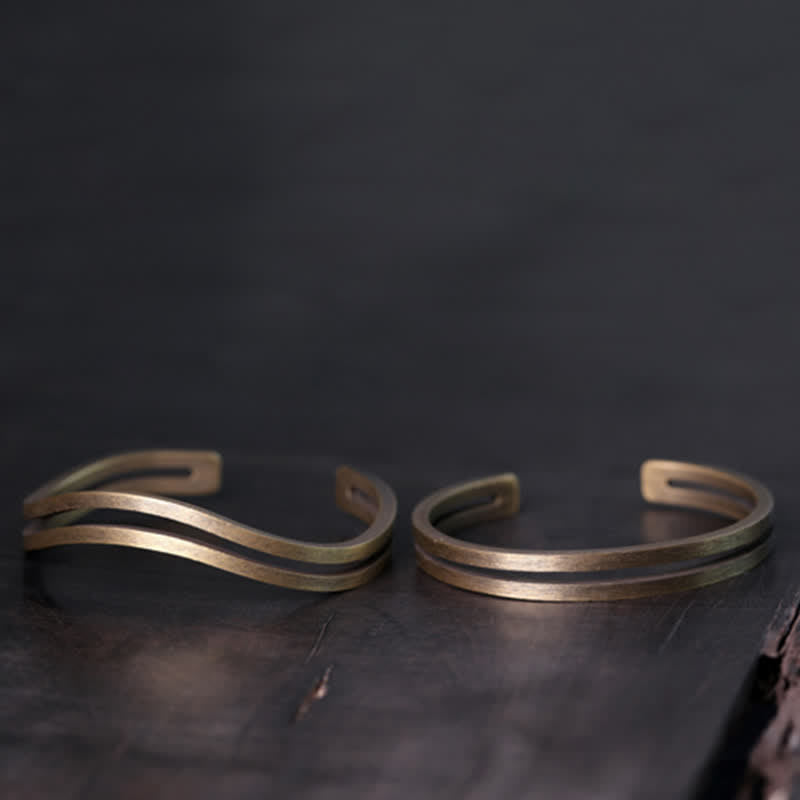 Bracelet manchette viking en cuivre rustique avec Buddha Stones