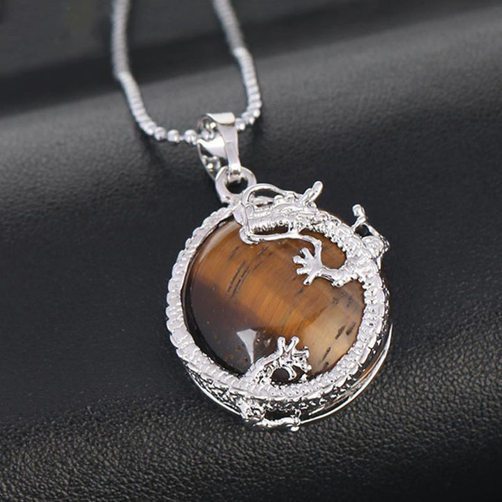 Collier pendentif en cristal de quartz naturel avec énergie de guérison et dragon chinois en Buddha Stones