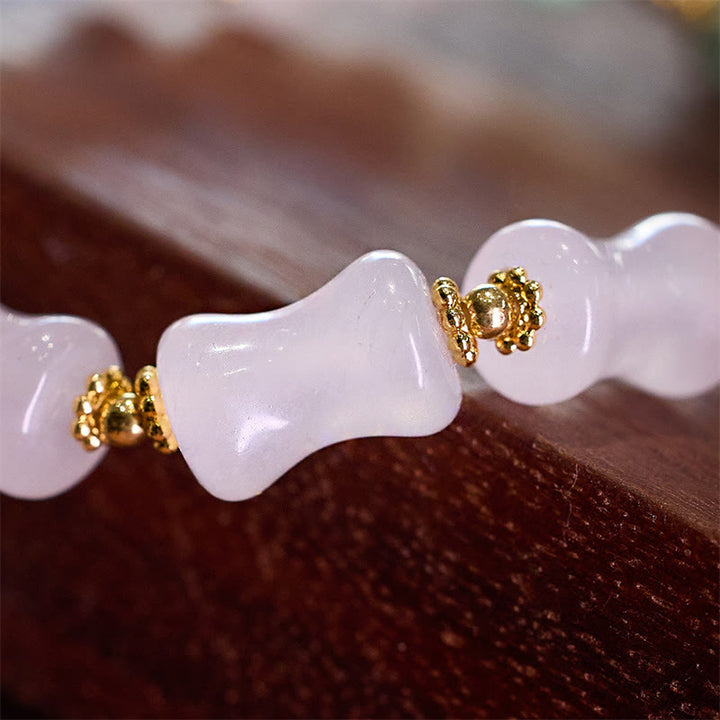 Bracelet en Buddha Stones en soie blanche naturelle dorée et bambou avec motif porte-bonheur et personnage Fu