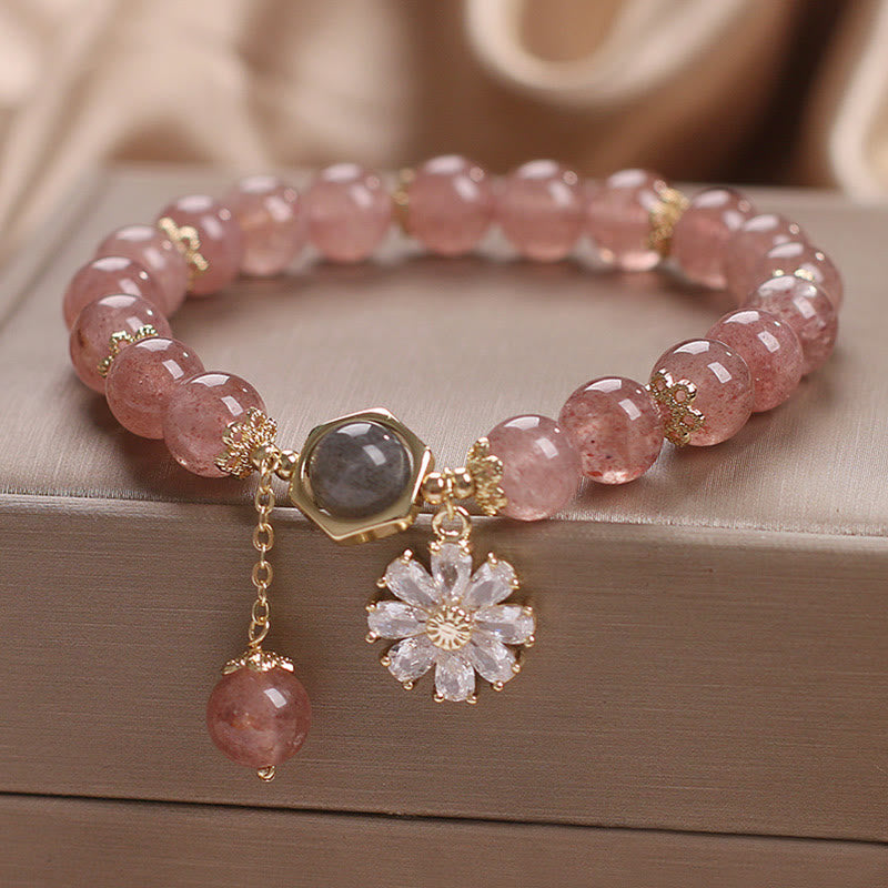 Bracelet de guérison positive avec breloque en forme de marguerite en cristal de quartz fraise naturel
