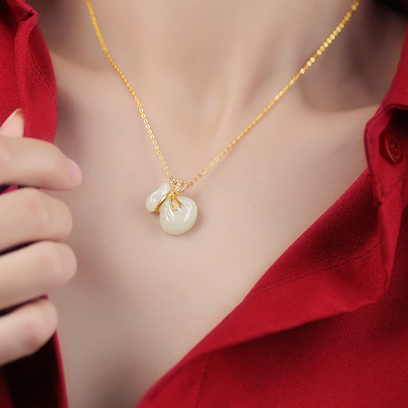 Collier pendentif porte-bonheur en jade blanc naturel Hetian Buddha Stones