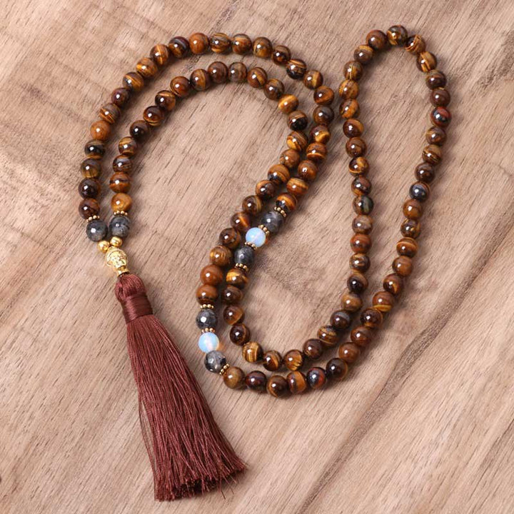 Collier avec pendentif en perles et pompon en œil de tigre tibétain Buddha Stones