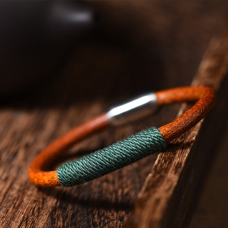 Bracelet en cuir tibétain fait main avec Buddha Stones et boucle porte-bonheur en forme de cinq éléments - Vert (Bois) - 19 cm - image 1