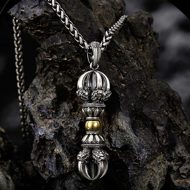 Collier pendentif tibétain en Buddha Stones avec motif Dorje Vajra - Collier et chaîne de quille - image 0