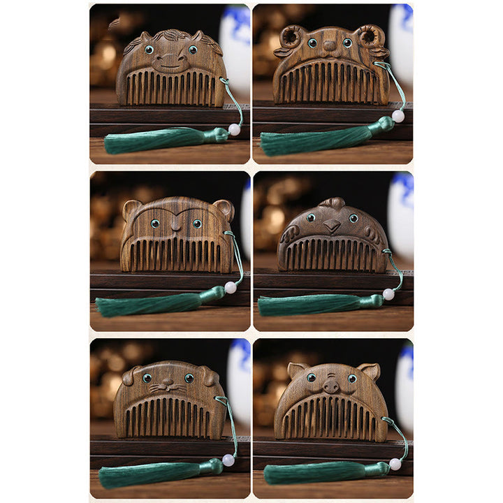 Mini peigne portable en bois de santal vert avec symbole du zodiaque chinois