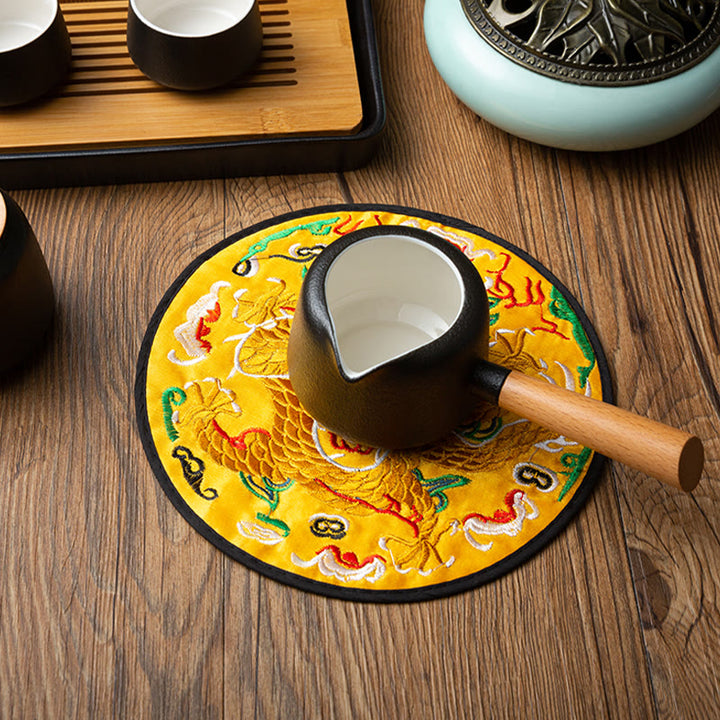 Dessous de verre brodé Buddha Stones Dragon pour tasse à thé, dessous de verre pour tasse à thé Kung Fu