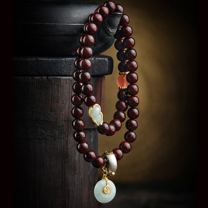 Buddha Stones Zodiaque chinois Bouddha natal Petite feuille Bois de santal rouge Jade Agate rouge Bracelet apaisant PiXiu